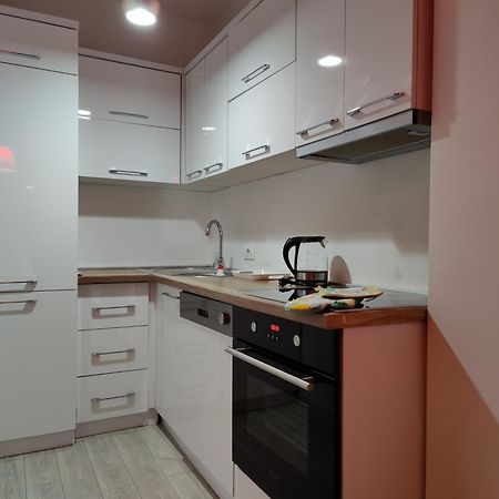 Cozy Apartment Pristina Exterior photo